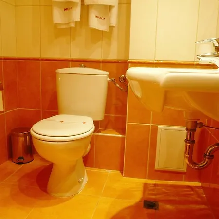 Impala Hotel 3*