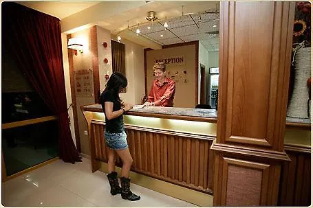 Хотел Impala 3*